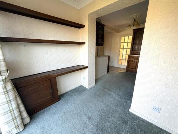 3 bed Semi-Detached for sale Image 7
