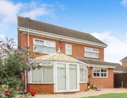 6, Southwold Spur, Slough SL3 8XX