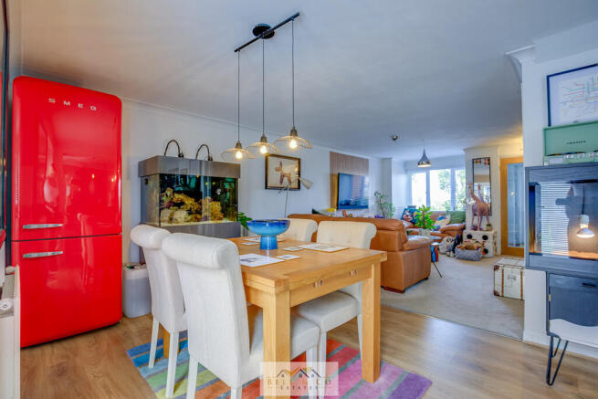 3 bed Detached for sale Image 5
