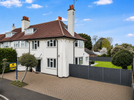 16, Southborough Road, Chelmsford CM2 0AQ