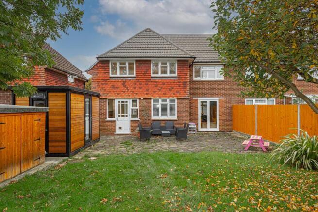 (Rightmove) 23.jpg