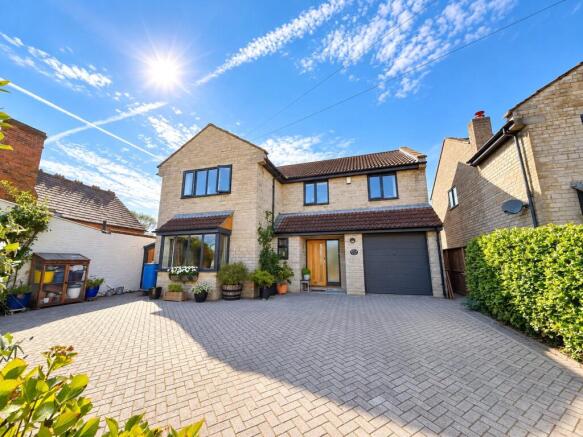 4-bed detached on 1 Alma Place, Westhay, Glastonbury, Somerset, BA6, £475,000