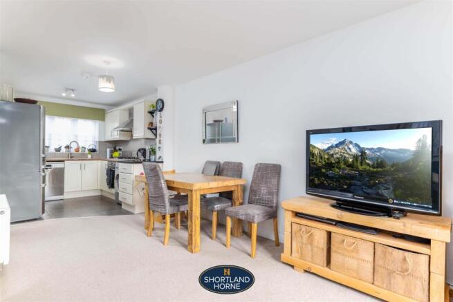 living room/kitchen