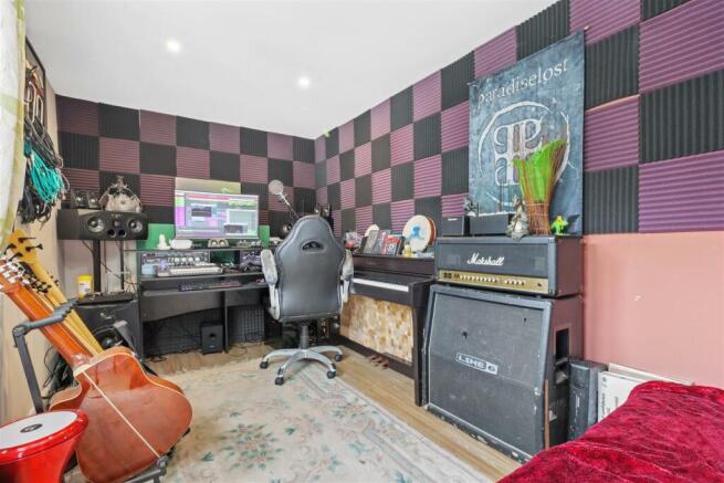 Studio.jpg