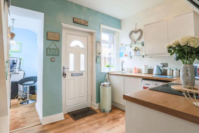 Kitchen/dining area
