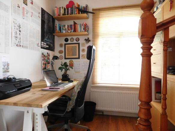 Photo 8