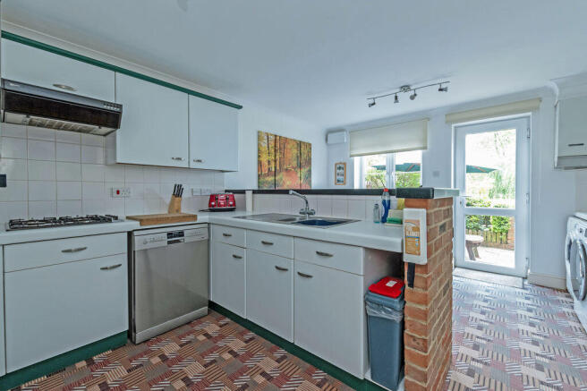 Kitchen breakfast room