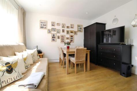 Goodwin Road, Slough