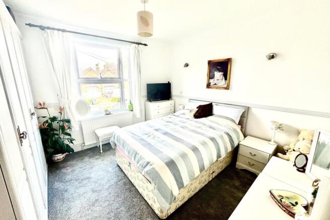 Bed 1