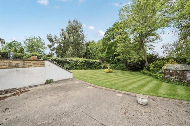 4 Witherley Road, Atherstone