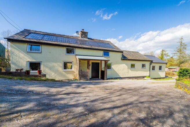 Accommodation Comprises