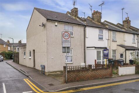 Stanhope Road, Swanscombe, Kent, DA10