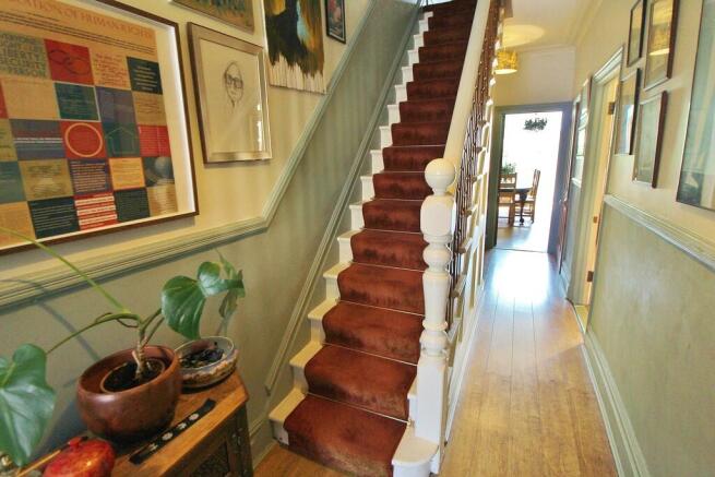 Beresford Road, North End photo 4