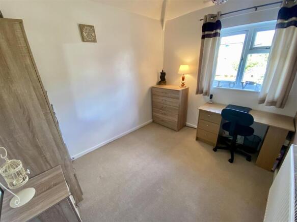 3 bed Semi-Detached for sale Image 6