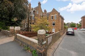 Flat F, 25, Wickham Road, London SE4 1PL