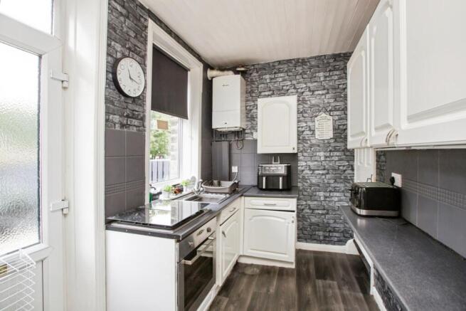 2 bed Terraced for sale Image 6