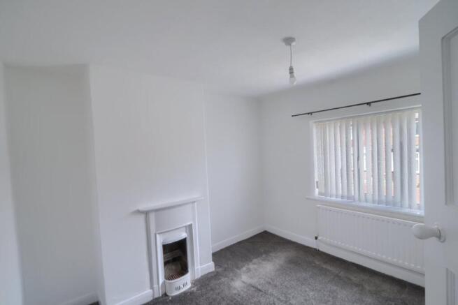 3 bed Terraced for sale Image 12