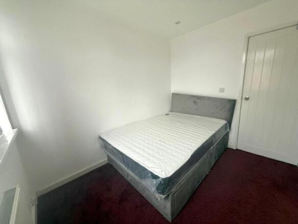Fully Furnished Double Bedroom on Catherine Stree