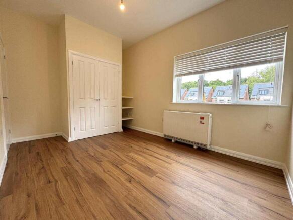 BEDROOM.jpg