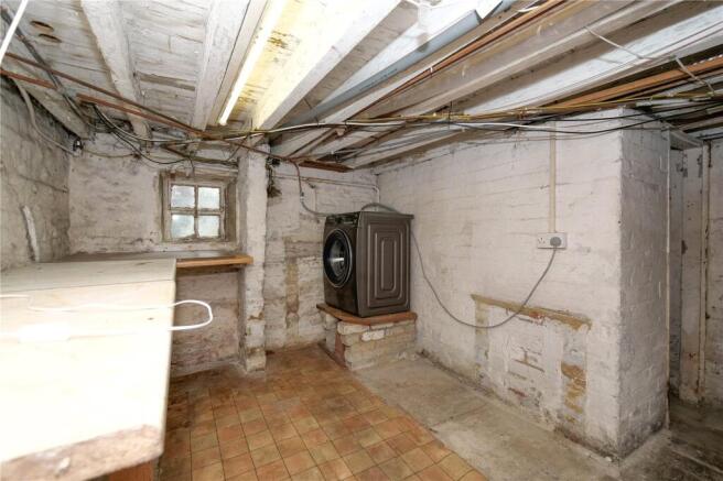 2 bed Terraced for sale Image 11