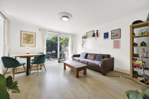 79, Burder Close, London N1 4BB