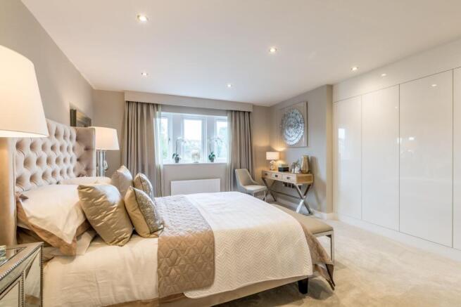 4 bed Detached for sale Image 7