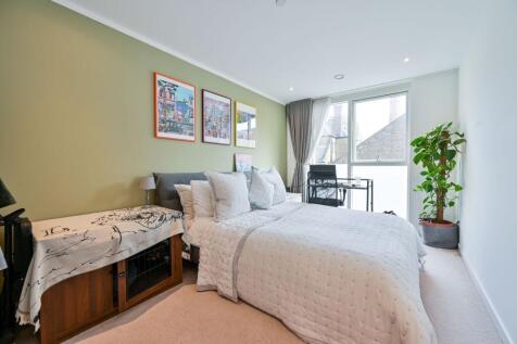 Manor Place, Elephant and Castle, LONDON, SE17