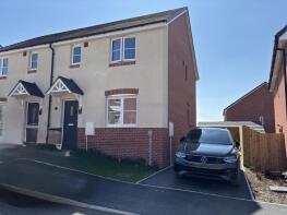 5, Maes Frondeg, Carmarthen SA31 3FJ
