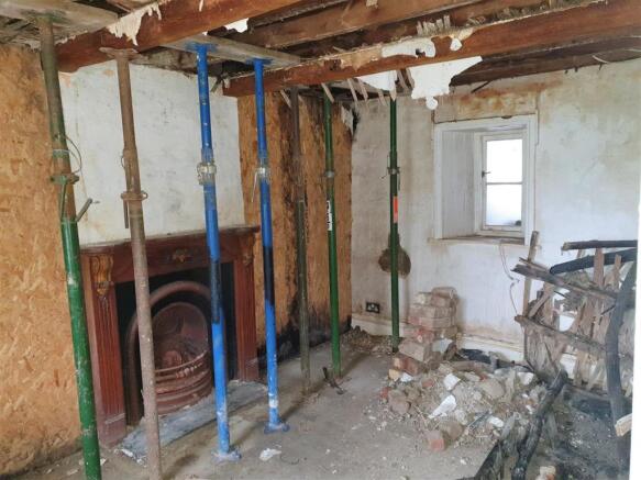 Magpies - Living Room.jpg