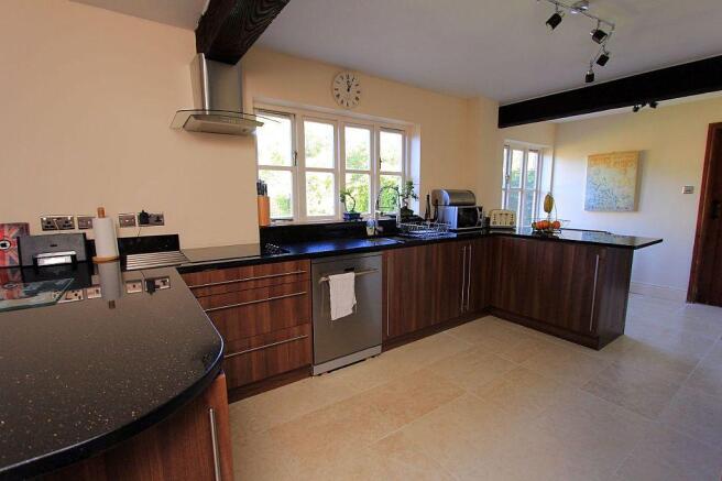 Kitchen/Breakfast Room