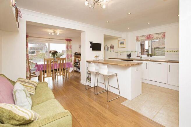 Kitchen/Breakf...