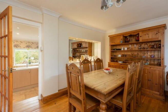 Mouse Cottage Reception Room-4.jpg