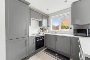 75, Heathfield Drive, Mitcham CR4 3RD
