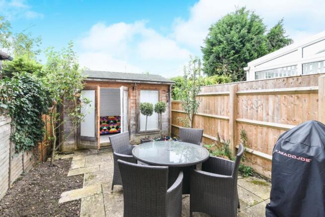 Garden and Summer Ho