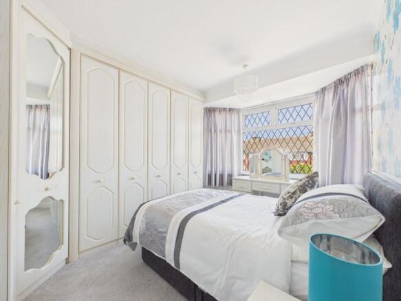 3 bed Terraced for sale Image 5