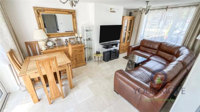 Living/Dining Room