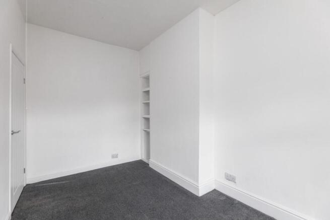3 bed Terraced for sale Image 8