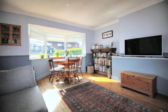 Living Room / Dining Room