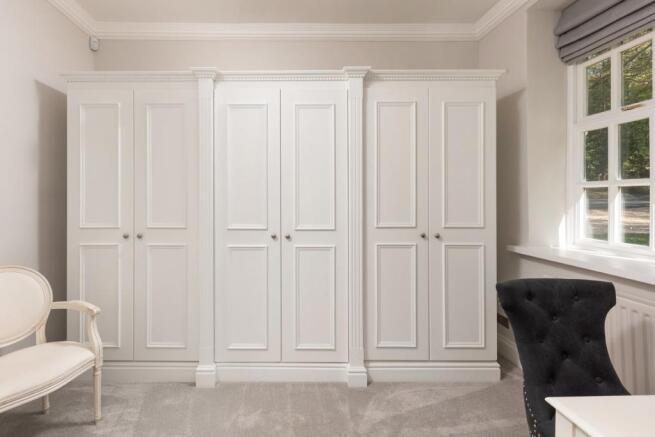 Lodge Dressing Room