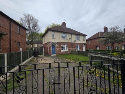 Lees Holm, Dewsbury