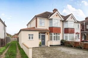 81, Ewell By-pass, Epsom KT17 2PY