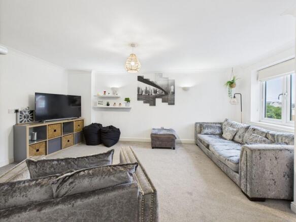 CAM03974G0-PR0196...