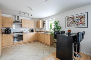 Flat 2, 23, Santa Cruz Avenue, Newton Leys, Milton Keynes MK3 5GL