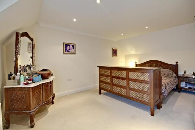 Bedroom 1 (Double with Ensuite)