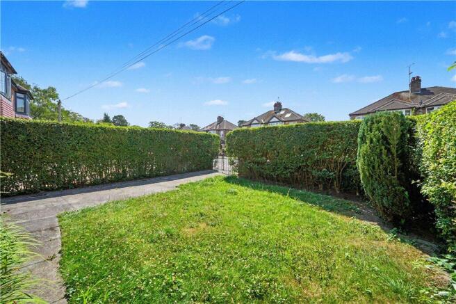 3 bed Semi-Detached for sale Image 11