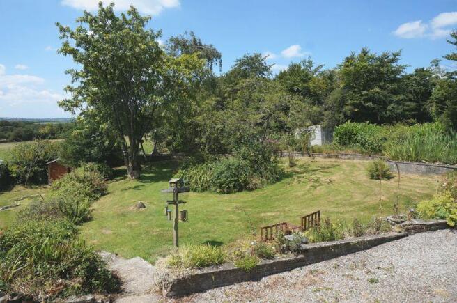 Side garden