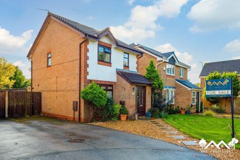 Dalewood Gardens, Whiston, Prescot, L35 3UW