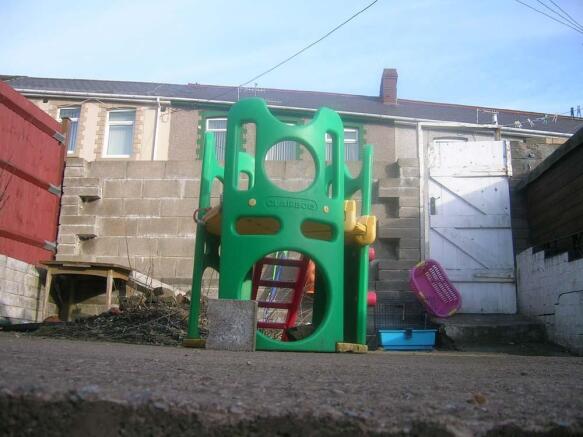 Photo 9