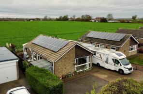 22, Westfield Approach, North Greetwell, Lincoln LN2 4RQ