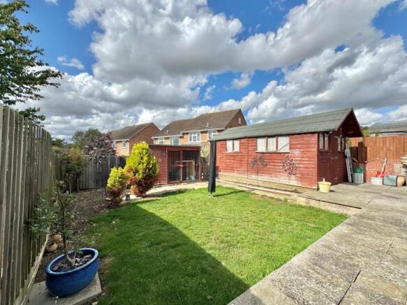 Eagles Drive, Melton Mowbray photo 4